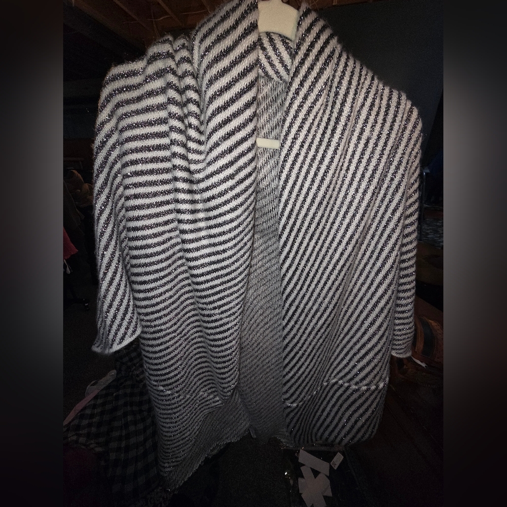 Lane Bryant Black and White Knit Cardigan
